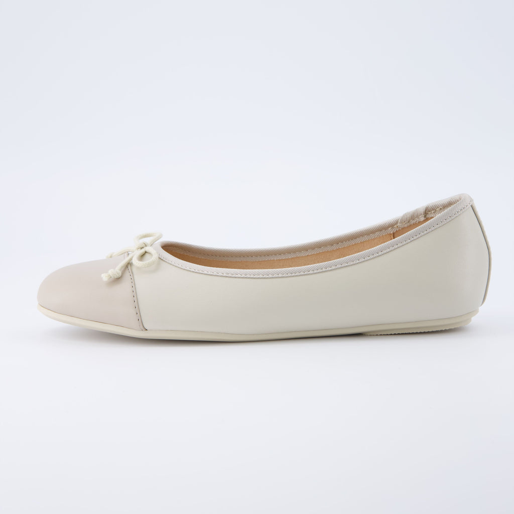 Cardi Cap Toe Flat