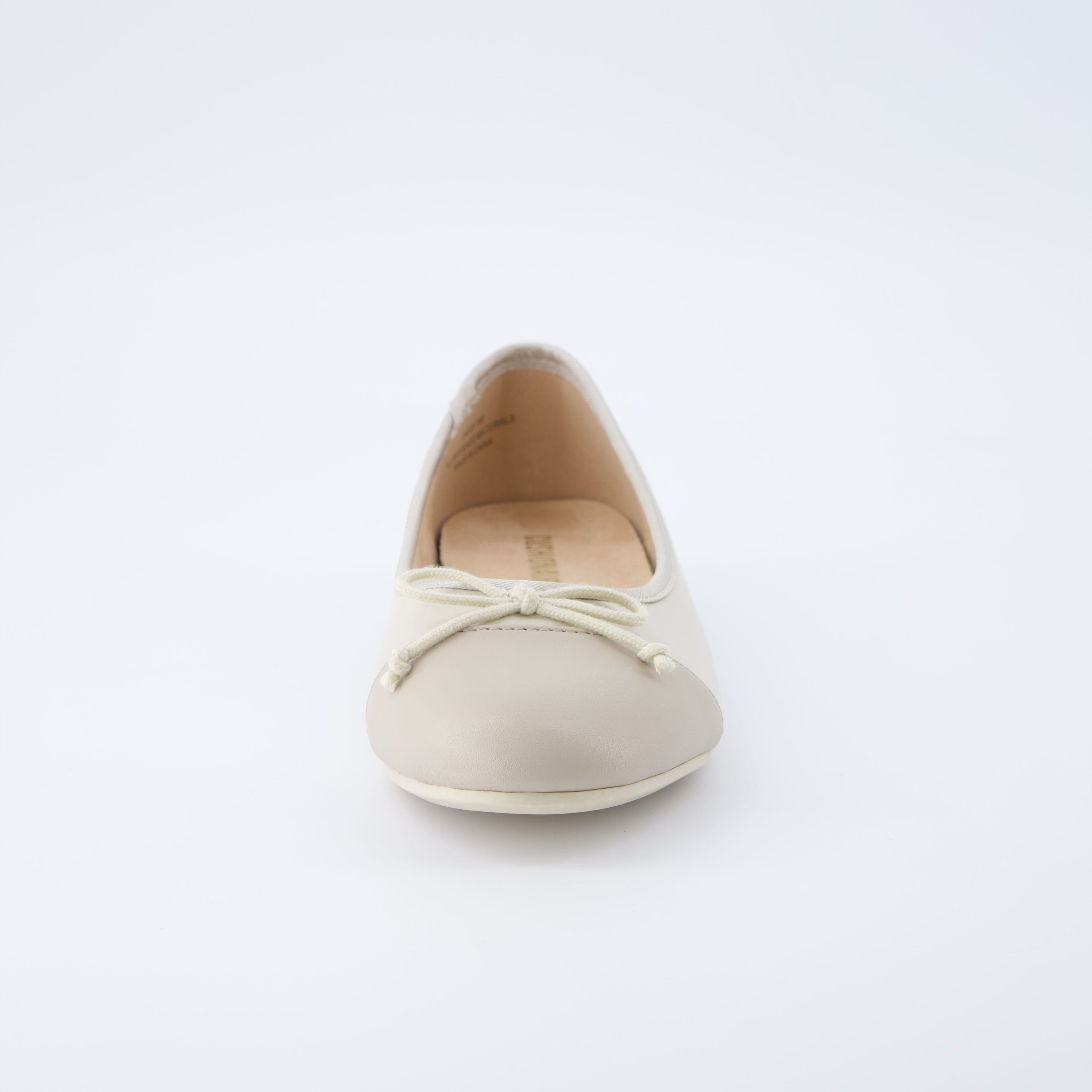 Cardi Cap Toe Flat