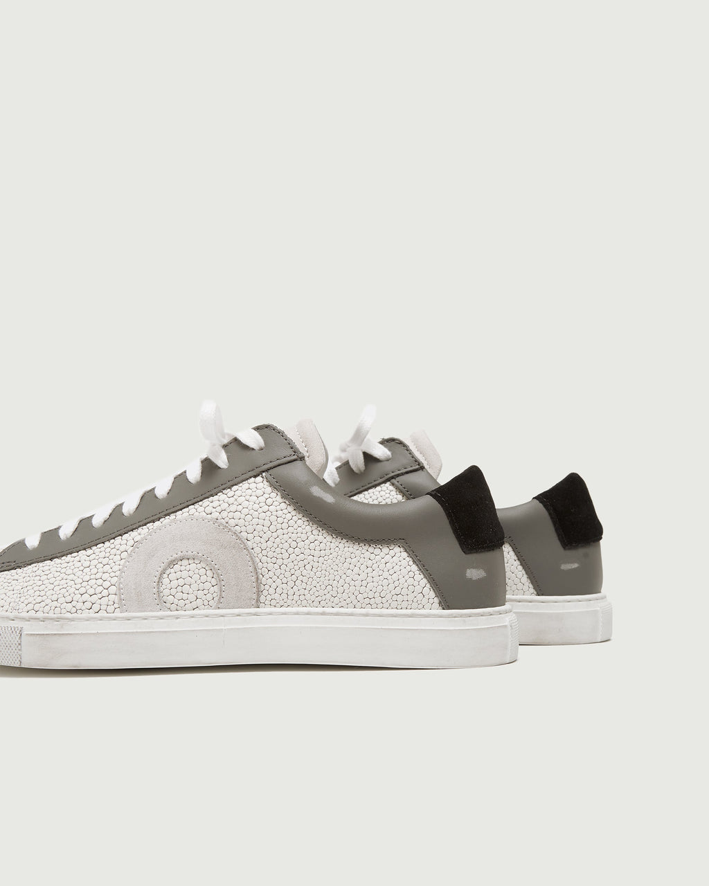 Low 1 | Stingray (Orthopedic)